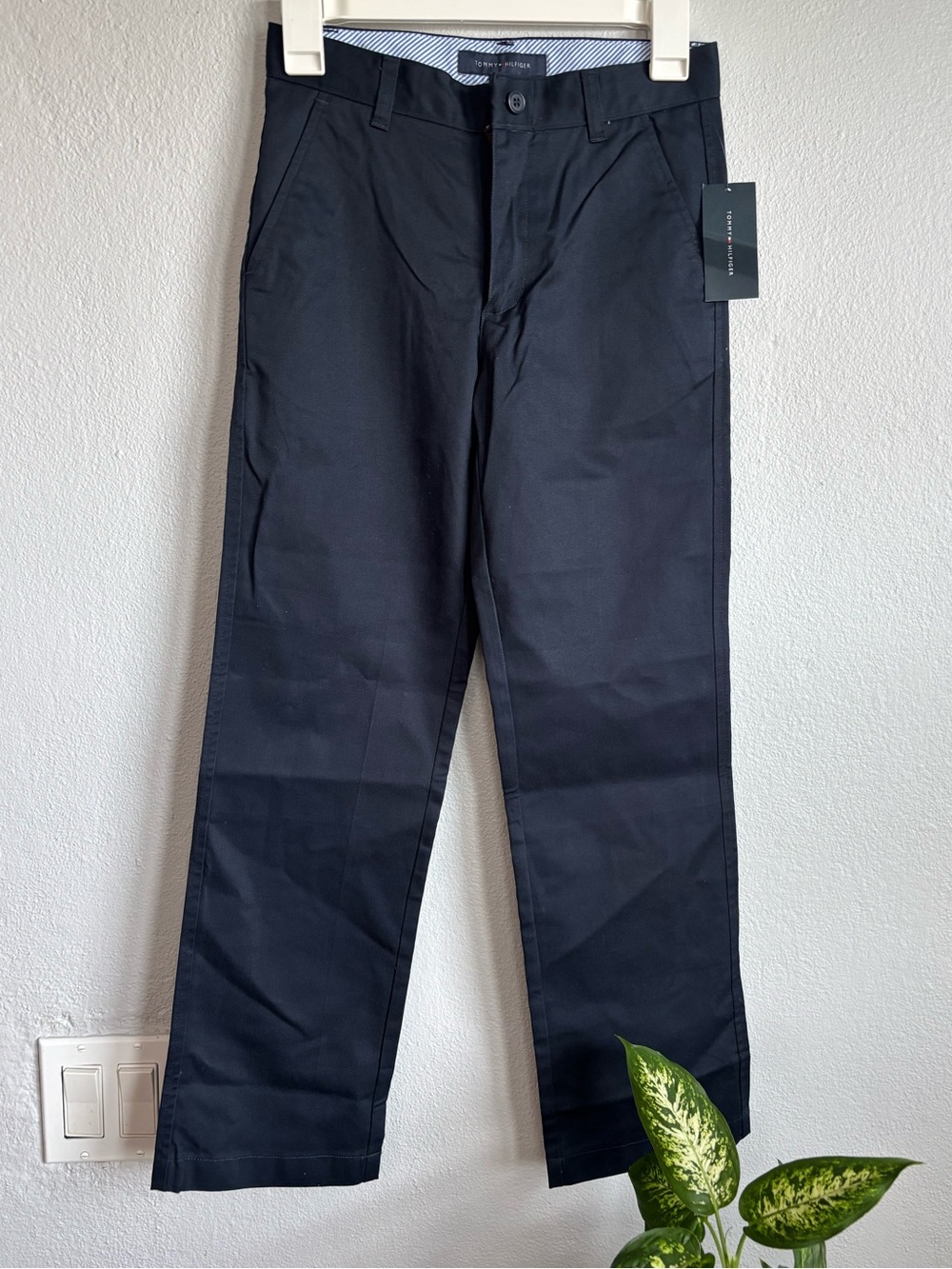 Tommy Hilfiger Boys Flat Front  Boy  School Uniforms Pants SZ 12 Regular